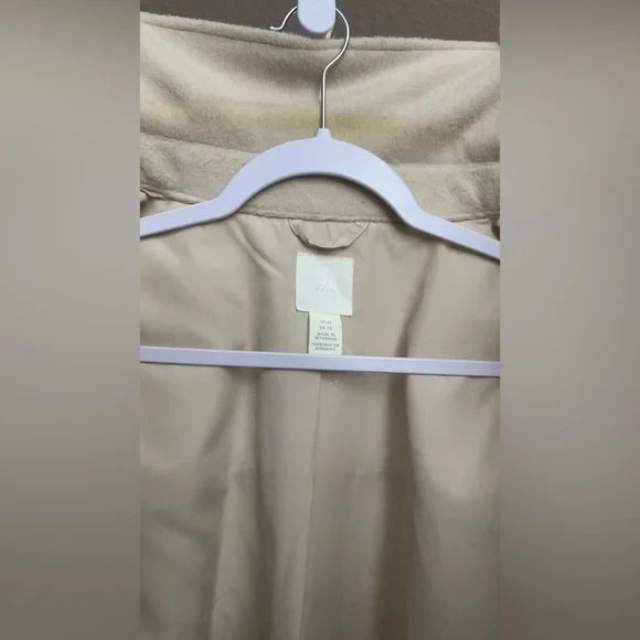 H&M Cream Button-Up Jacket - Picture 8 of 9